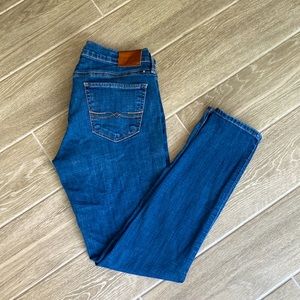 Lucky Brand Charlie Skinny